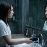 쿨한 척의 대가 — 감정 노동(Emotional Labor)과 자기소외(Self-Alienation)